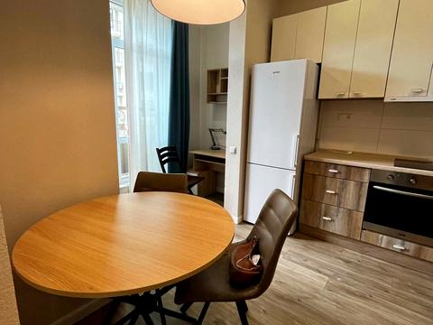 квартира за адресою Італійський бульв., 1а