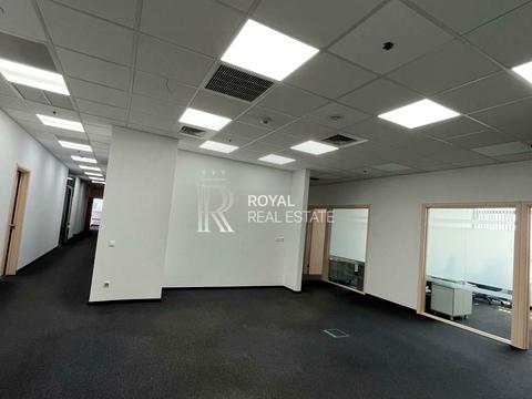 комерційна за адресою Київ, Богдана Хмельницького вул., 52