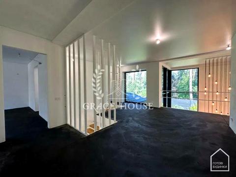 дом по адресу Плютовская ул.