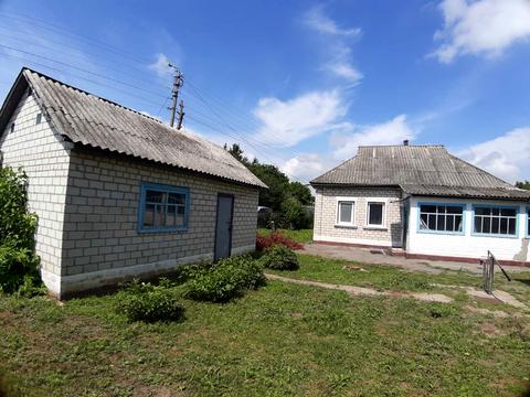 дом по адресу провулок Вишневий