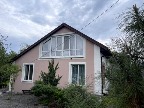 будинок за адресою Свято-Покровська