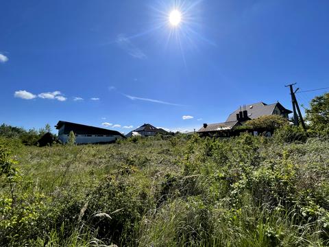 участок по адресу Провулок Середній