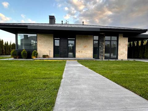 дом по адресу Іванковичі