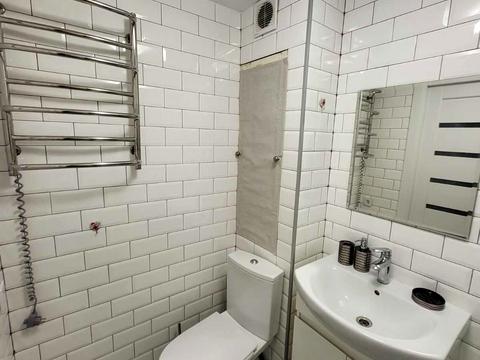 квартира за адресою Свободи просп., 30-А