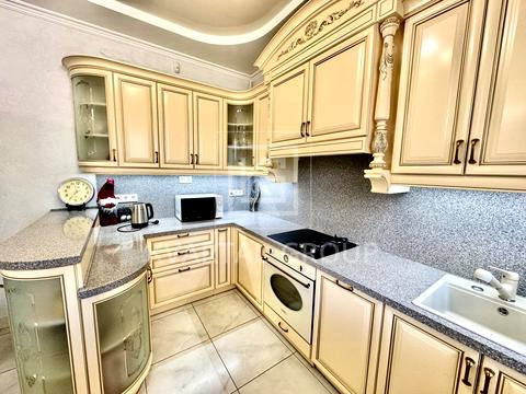 будинок за адресою Отамана Орлика вул.