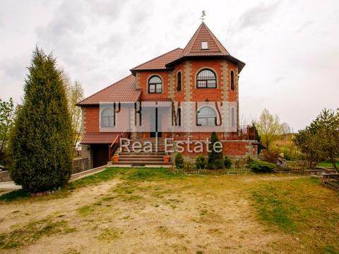 будинок за адресою Центральна вул.