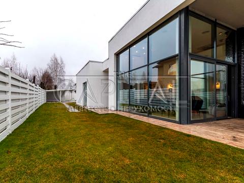 будинок за адресою Виноградна вул., 1