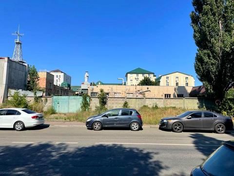 коммерческая по адресу Константиновская ул., 70