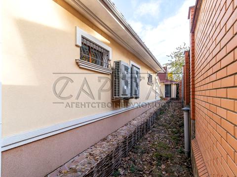 будинок за адресою Лісна