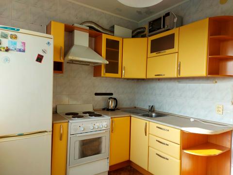 квартира за адресою Академіка Заболотного вул., 52