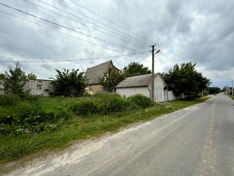 ділянка за адресою смт. Гостомель, Вишнева вул.