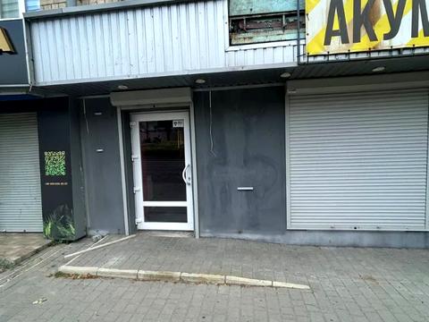 комерційна за адресою Олександра Поля просп. (Кірова), 64