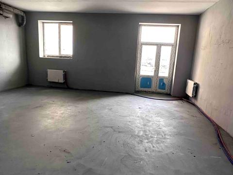 комерційна за адресою Чубинського вул., 8-Б