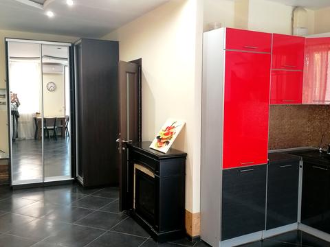 квартира за адресою Митрополита Андрея Шептицького вул. (Анатолія Луначарського), 10