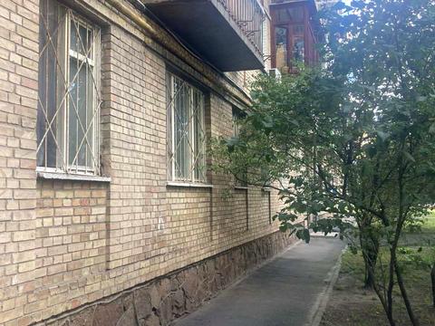 комерційна за адресою Соборності просп. (Возз'єднання), 8/2