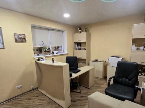 коммерческая по адресу Васильковая ул., 30