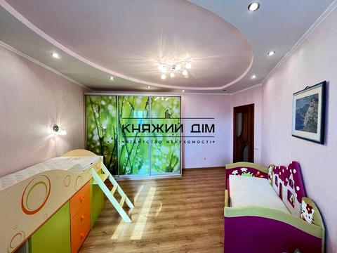 квартира за адресою Срібнокільська вул., 1