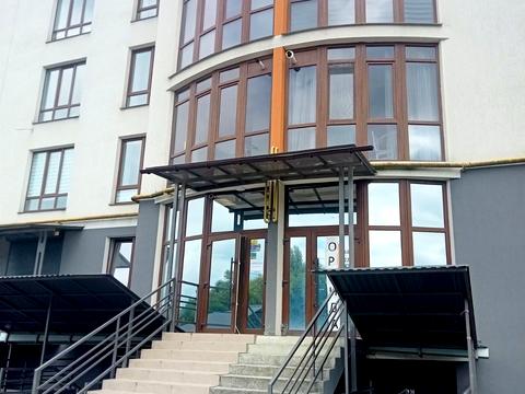 комерційна за адресою Героїв Миколаєва вул., 11