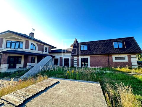 будинок за адресою Леніна, 105