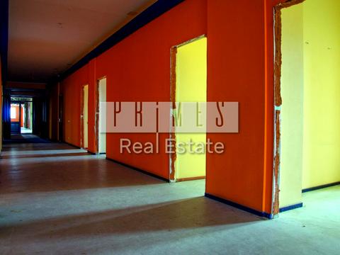 комерційна за адресою Героїв Космосу вул., 4