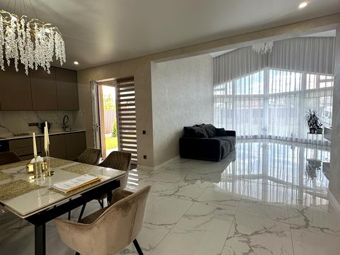 будинок за адресою Райдужна