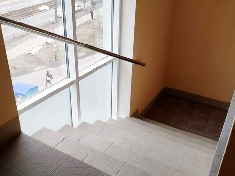 комерційна за адресою Чорних Запорожців вул. (Петра Запорожця), 28