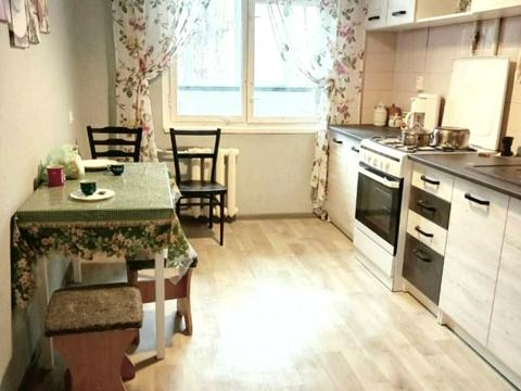квартира за адресою Академіка Заболотного вул., 47