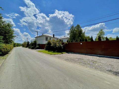 будинок за адресою Молодіжна вулиця