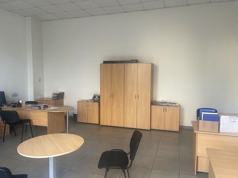 коммерческая по адресу Киев, Раисы Окипной ул., 18