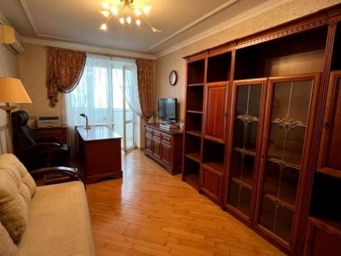 квартира за адресою Одеської громади вул. (Авдєєва-Чорноморського), 2б