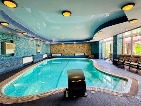 будинок за адресою Петра Калнишевського вул. (Харитонова)