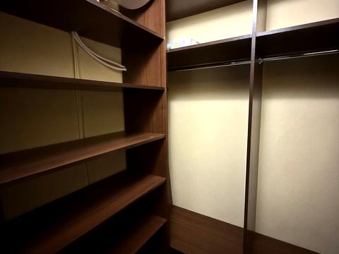 квартира за адресою Дніпровська набережна вул., 26-І