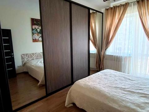 квартира за адресою Парусна вул. (Героїв Сталінграду), 1е