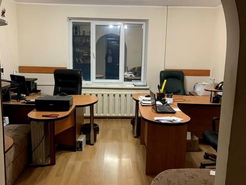 комерційна за адресою Домбровського вул., 45