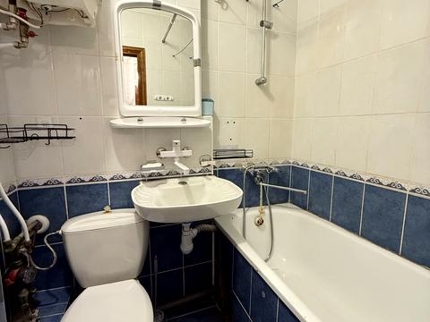 квартира по адресу Молодёжи просп., 8