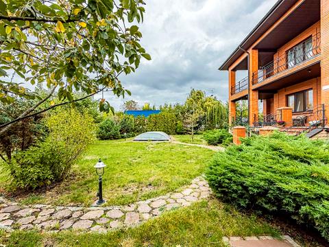 будинок за адресою Митна, 19