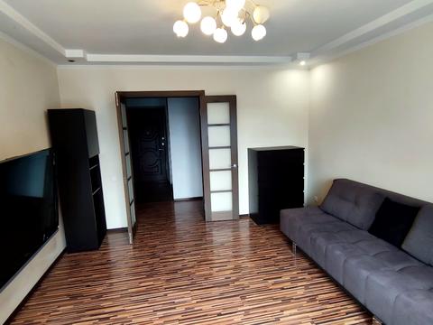 квартира за адресою Старонаводницька вул., 8