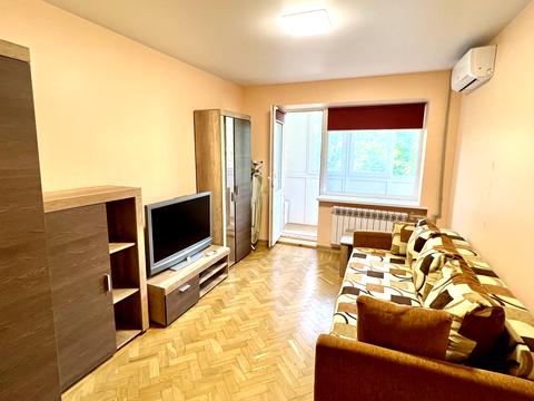 квартира за адресою Середньофонтанська вул., 53/55