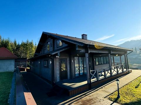 будинок за адресою Івана Франка вул., 1