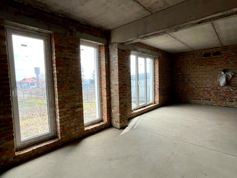 дом по адресу с. Подгородное, Василия Стуса ул.