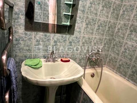 квартира за адресою Володимира Висоцького бульв., 11