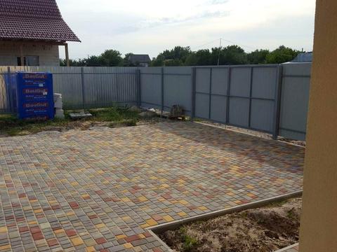 будинок за адресою с. Погреби, соборна