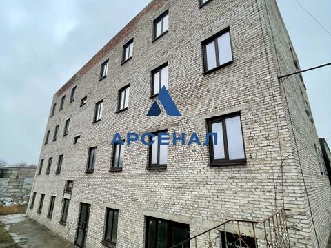 комерційна за адресою Скворцова вул., 240