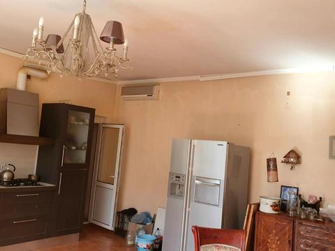 будинок за адресою Анни Ахматової вул.