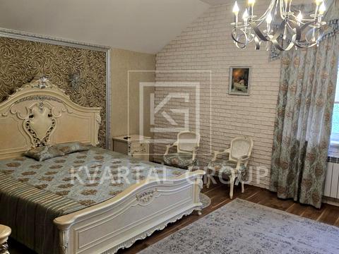 дом по адресу вул. Грушевського, 17