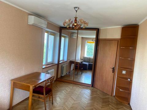квартира за адресою Київ, Кубанської України вул. (Маршала Жукова), 49