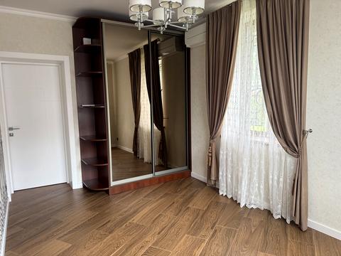 будинок за адресою с. Іванковичі, Березова, 18