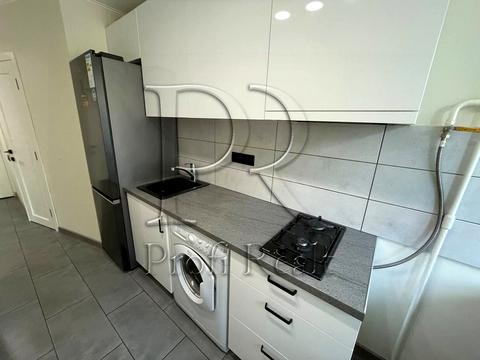 квартира за адресою Златопільська вул., 3