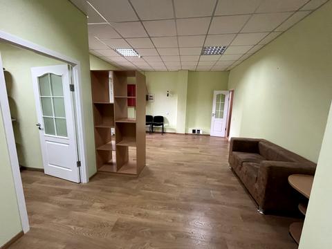 коммерческая по адресу Космическая ул., 3
