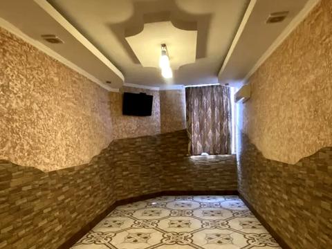 комерційна за адресою Полярна вул., 8